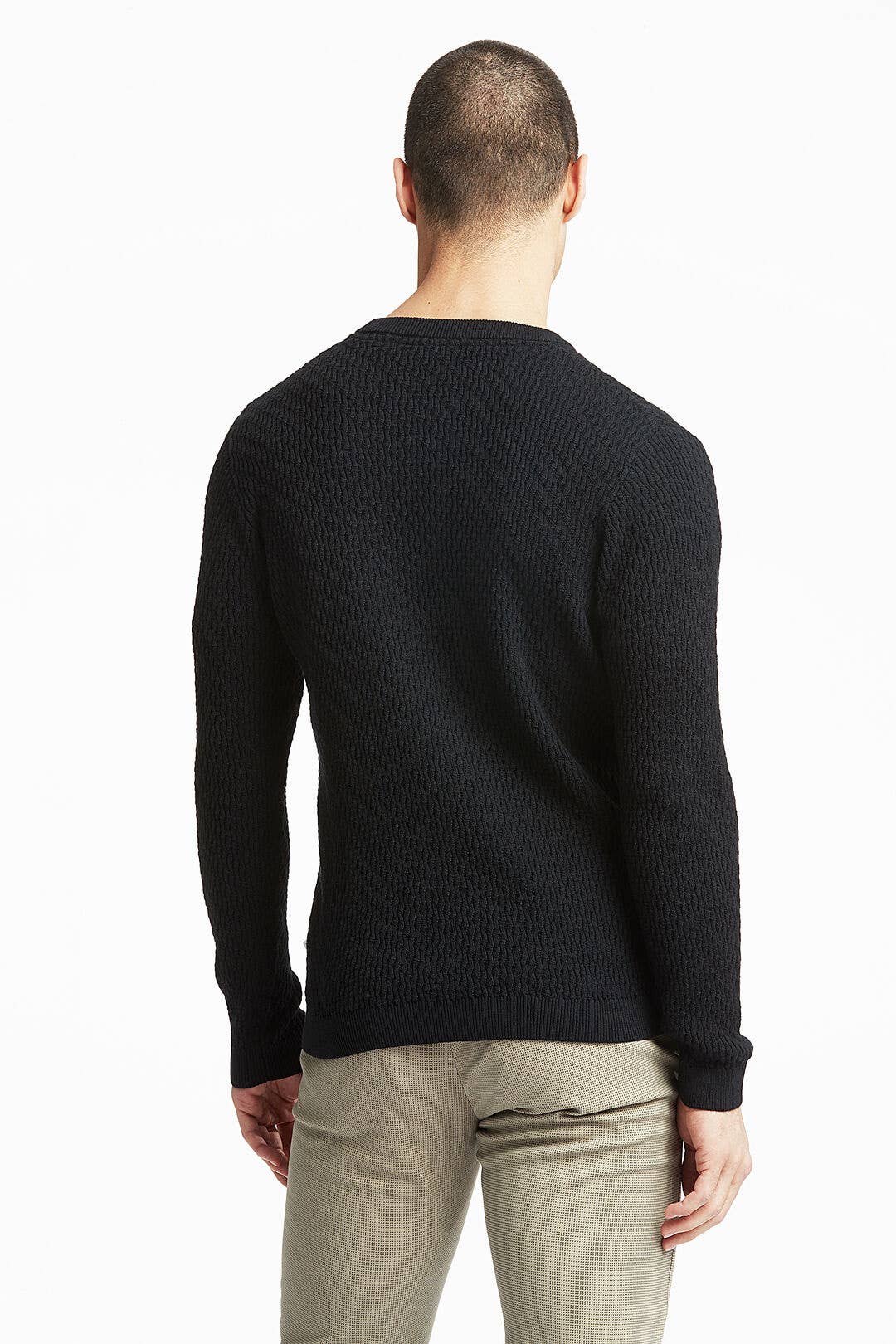 Structure Knit O-Neck Style Sweater