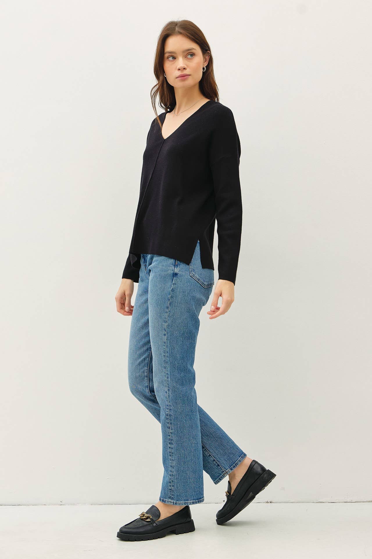 Relaxed V-neck Sweater