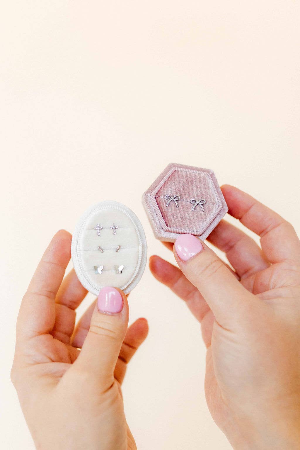 Screwback Stud Earrings - Tally - Silver