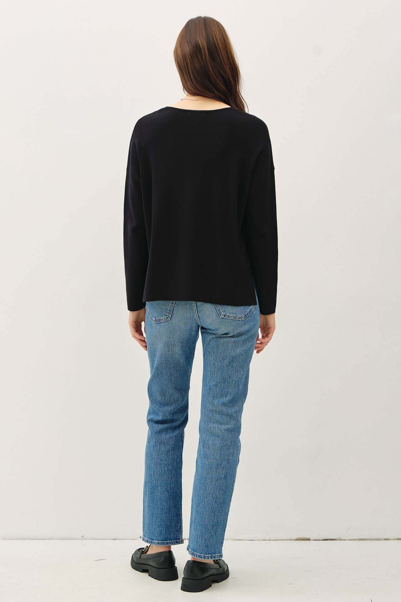 Relaxed V-neck Sweater