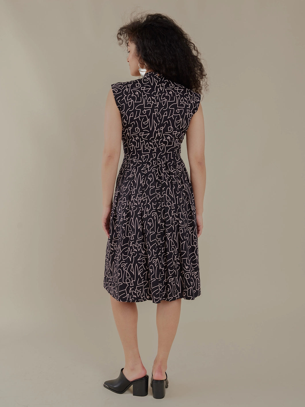 Lucille Dress Black Lines