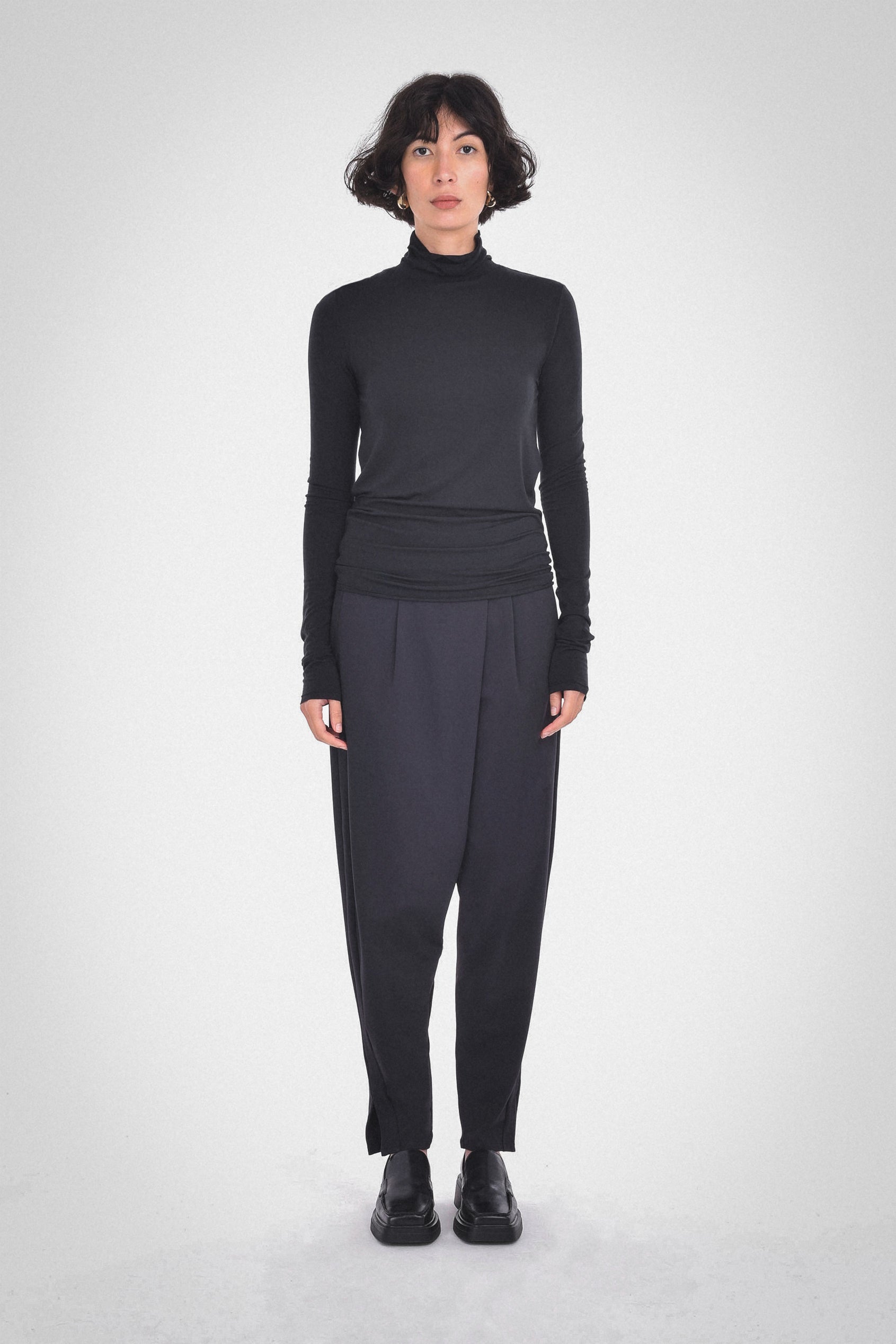 Andia Roll Neck