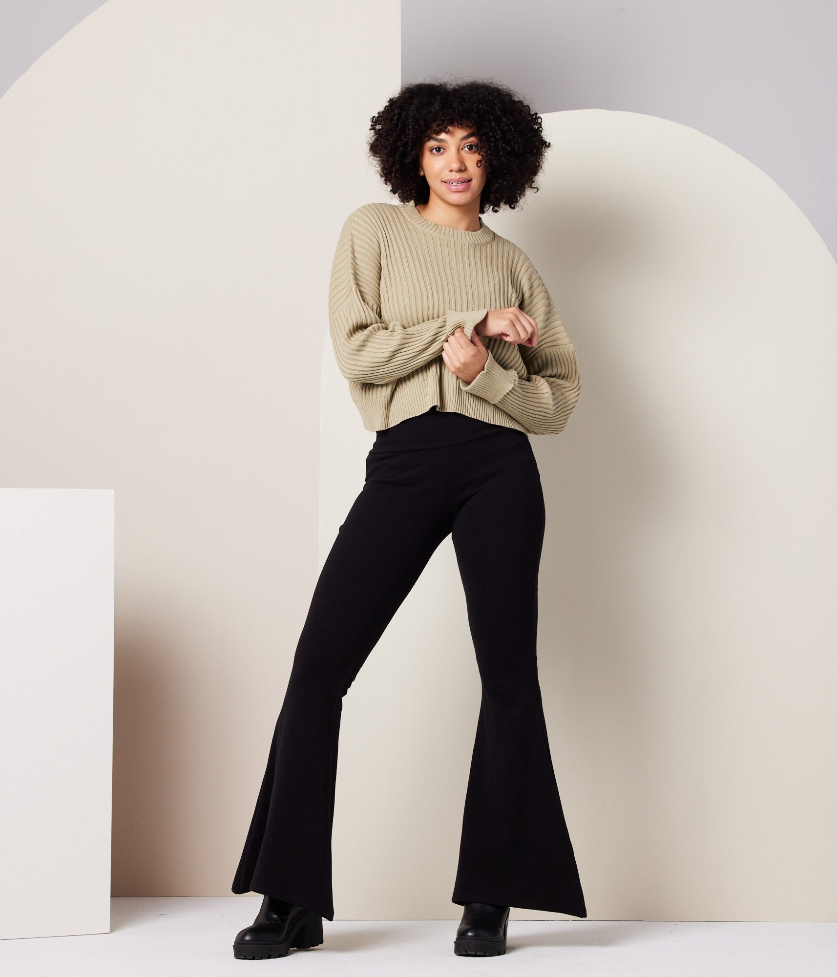 Estelle Pant