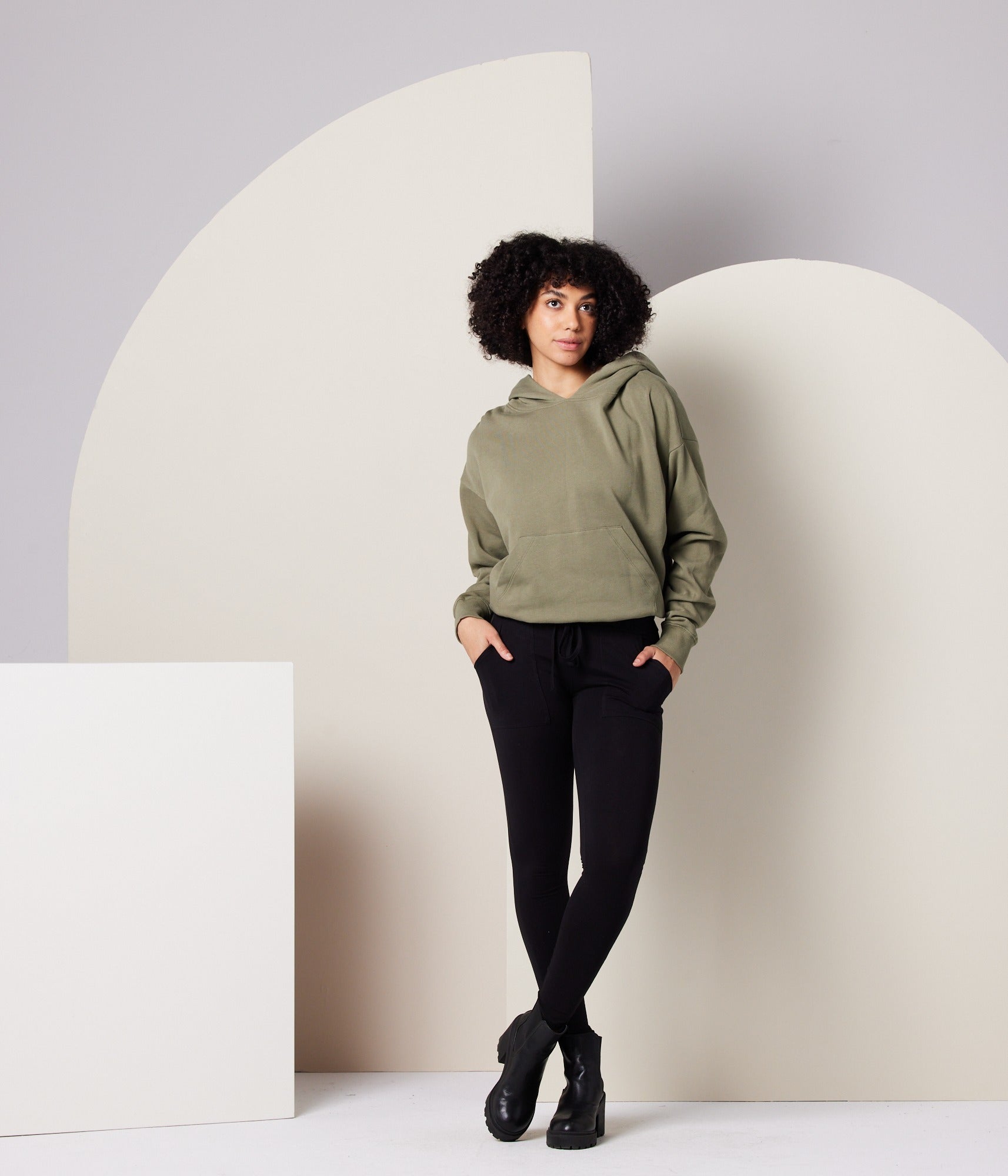 Women's Relaxed Hoodie