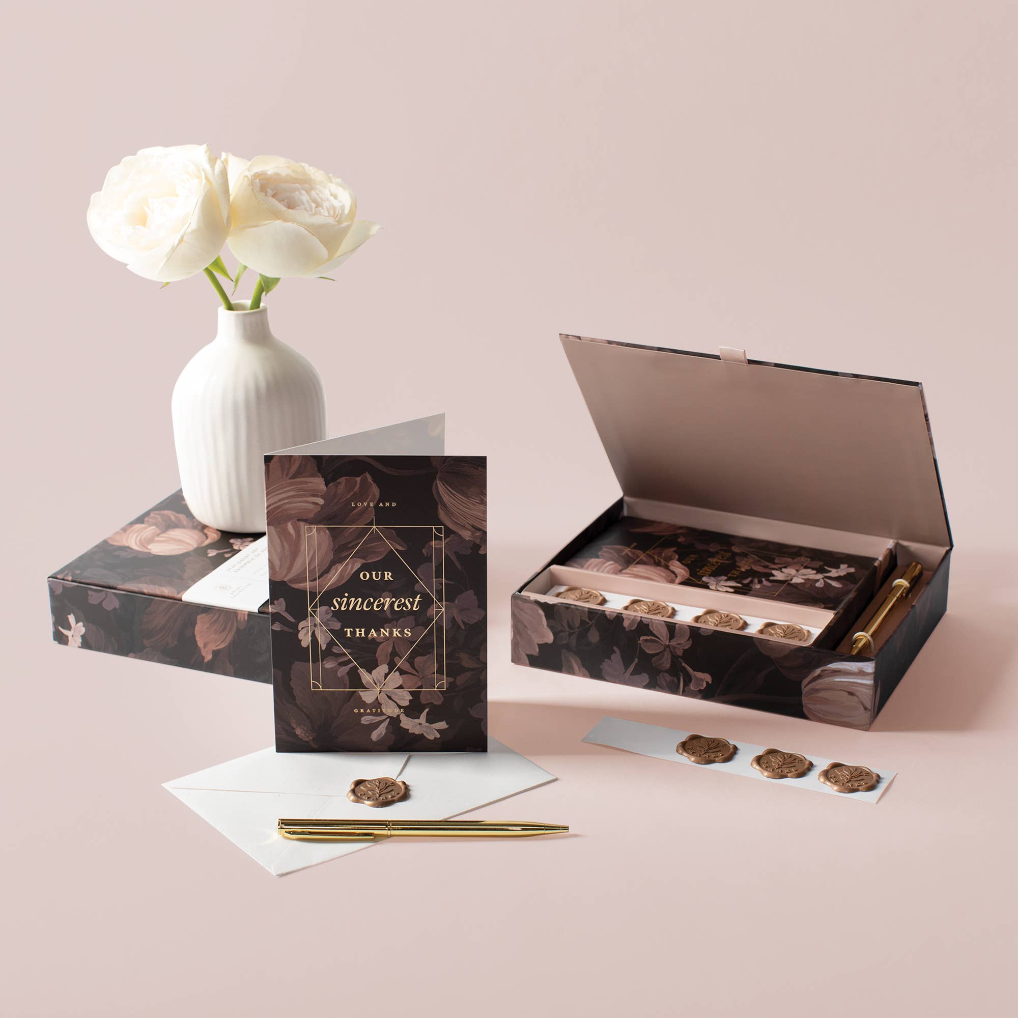 STATIONERY SET - DARK ROSE GARDEN
