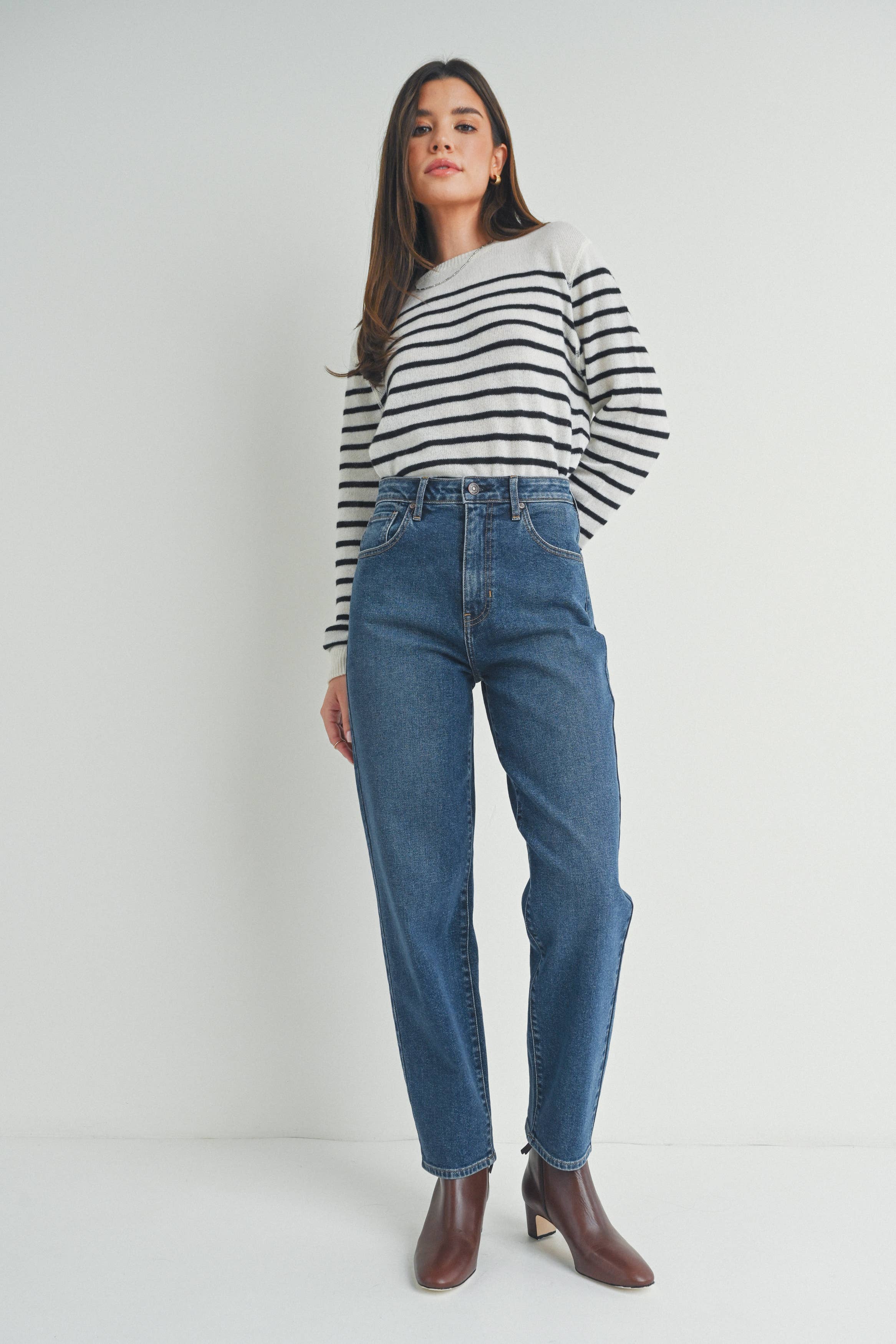 Tapered Barrel Jean