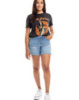 5" MID-RISE ROLL CUFF JEAN SHORTS IN DENYSE