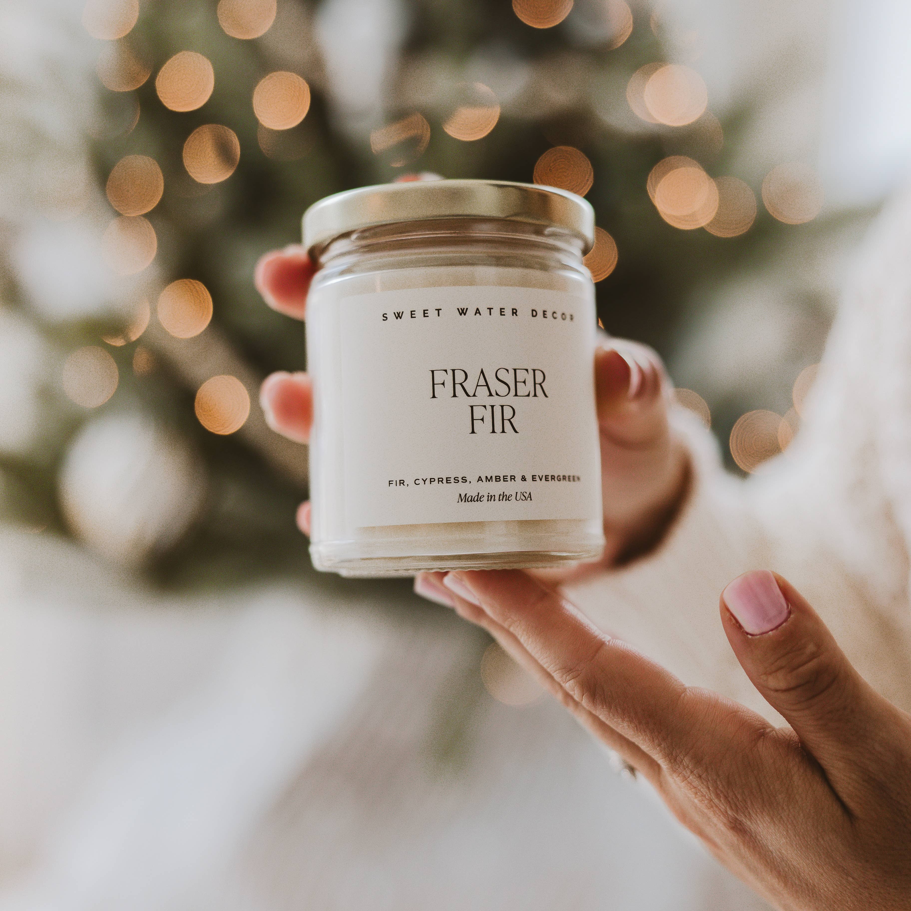 Fraser Fir 9 oz Soy Candle - Christmas Decor &amp; Gifts