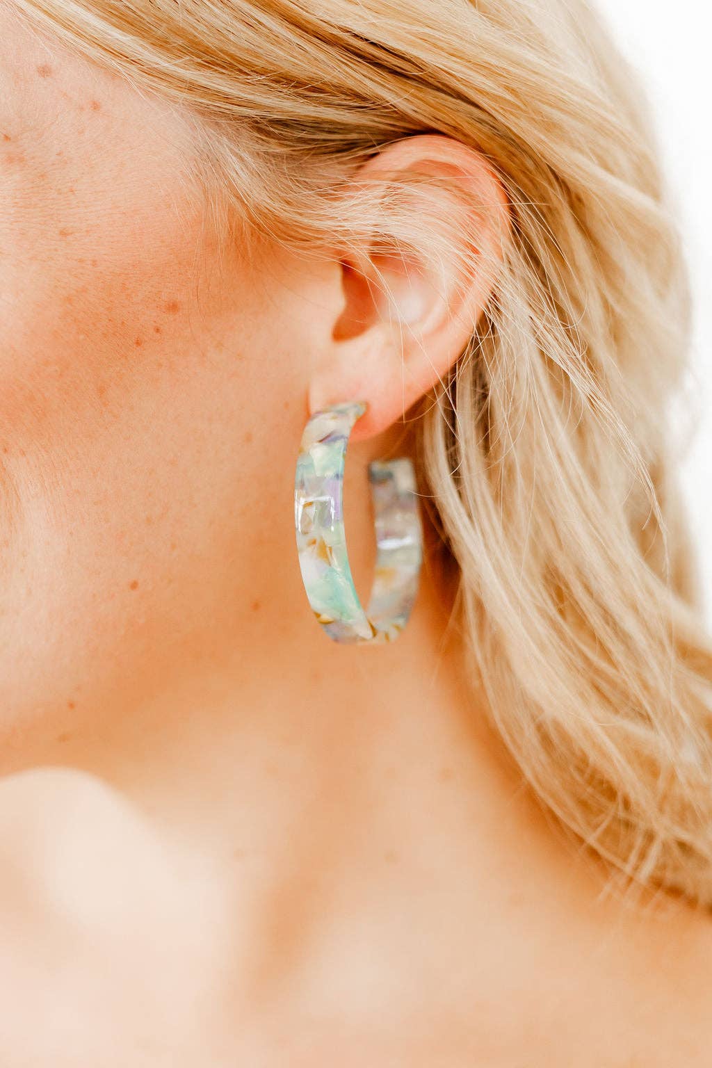Ashley - Medium Hoop - Mother Ginger - Earrings