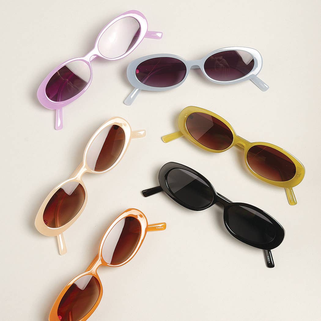 Women&#39;s Oval Classic Sunglasses