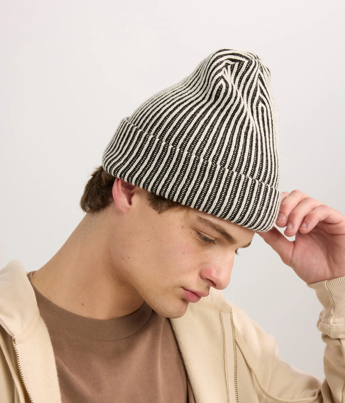 Illusion Beanie Known Supply
