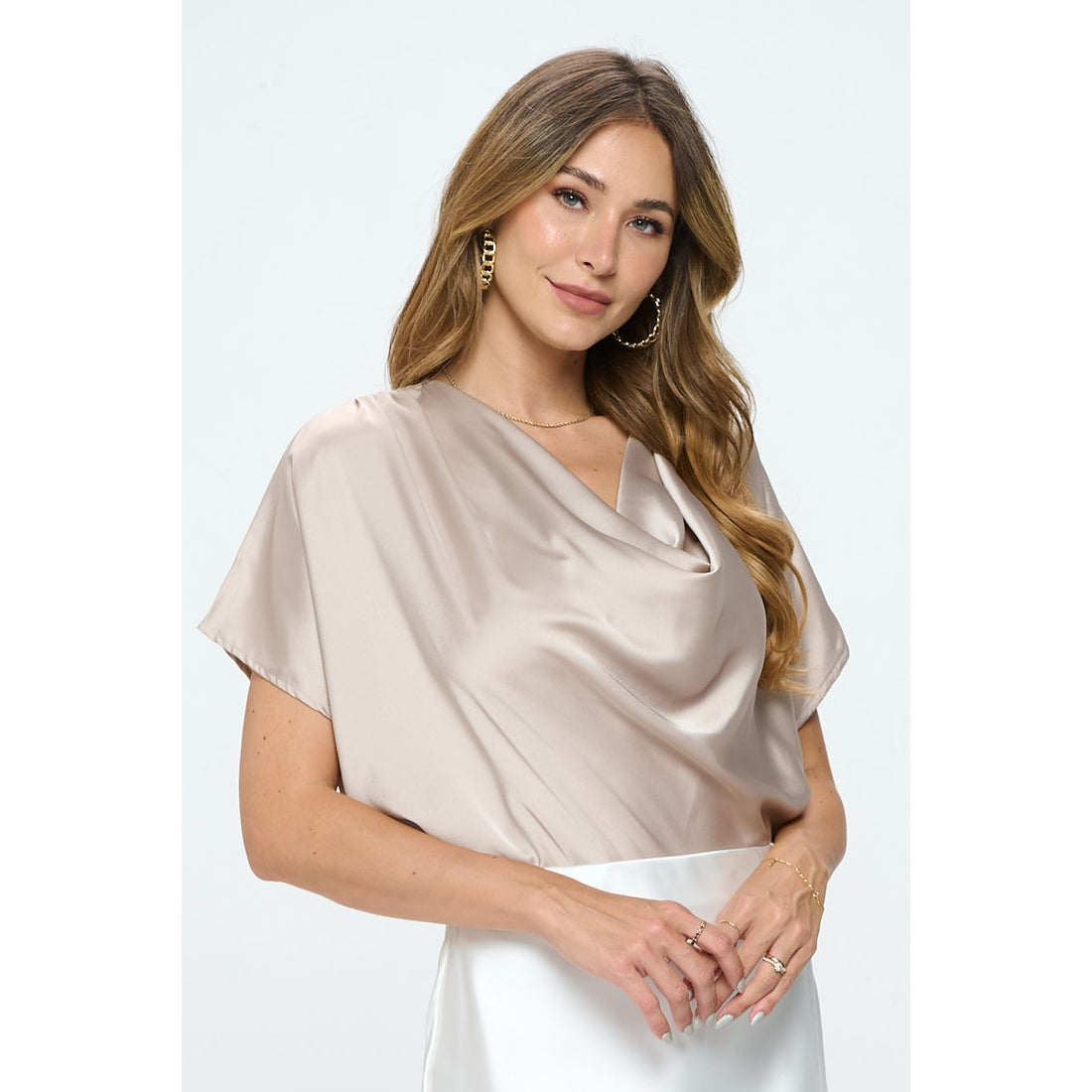 無料配送 ◆ RRACE ◆ Cowl Neck Cap Sleeve Blouse Renee C Cowl Neck Cap Sleeve Satin Top | Nordstromrack